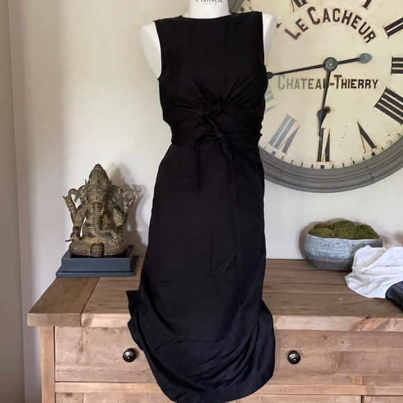 Babaton 1-01 2 midi black zip up back dress